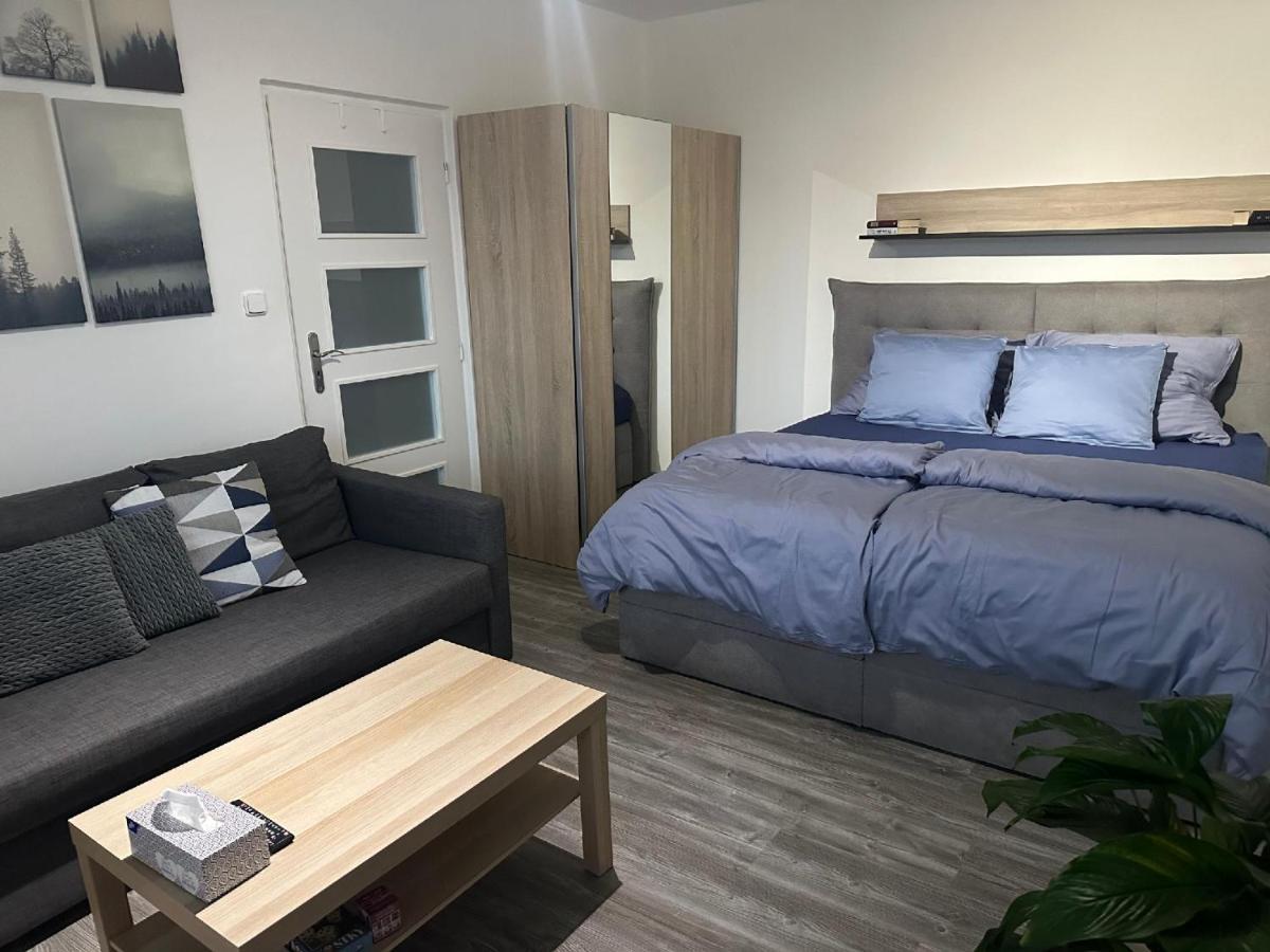 Apartman C. 19 하라포프 외부 사진